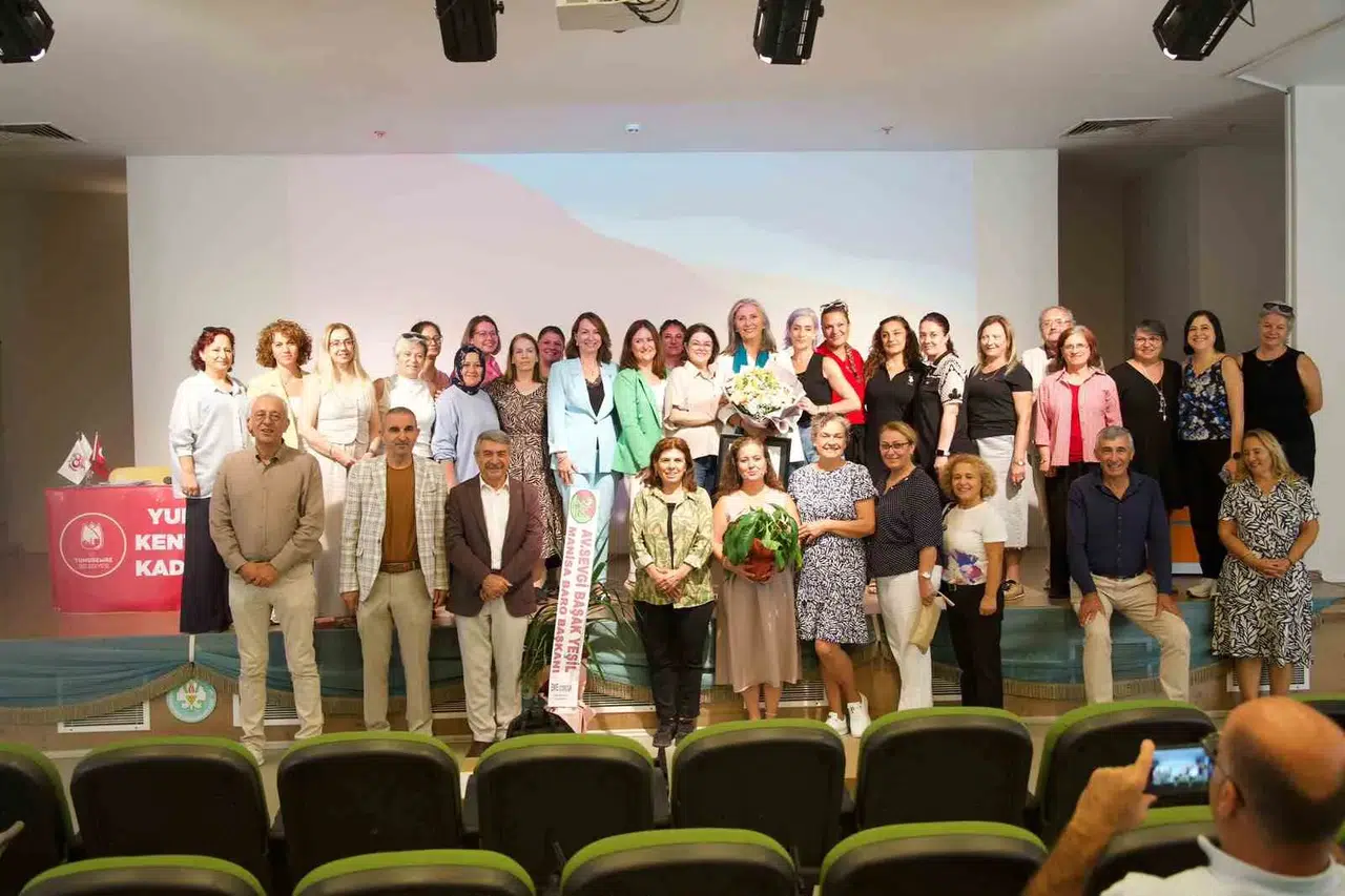 Yunusemre’de yeni dönem: Kadın meclisinin dümenine Avukat Ayrancı geçti