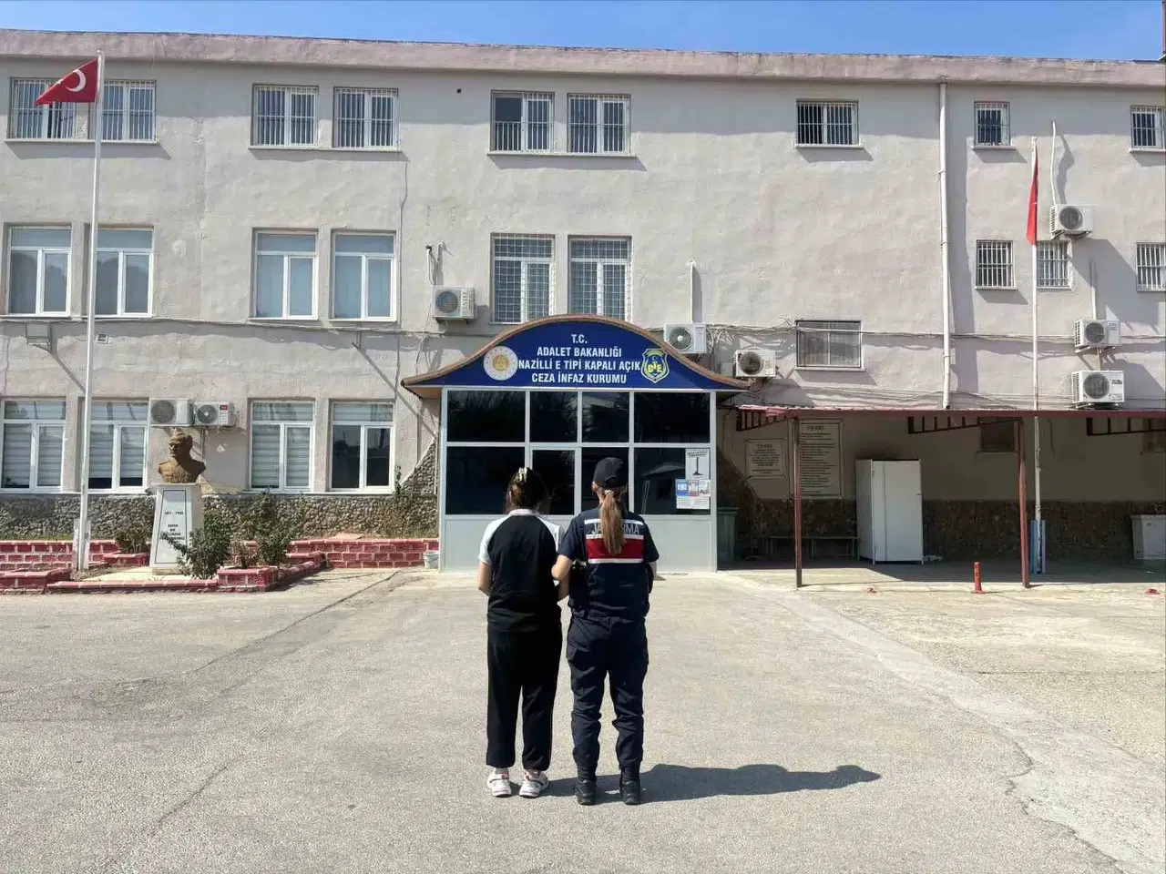 Nazilli’de hırsızlık firarisi jandarmadan kaçamadı