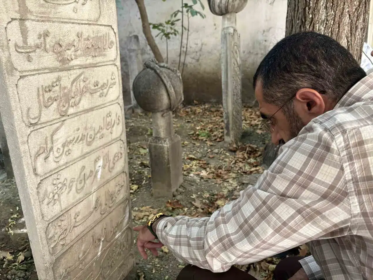 İzmir’in manevi mirası sahipsiz kaldı: Çorakkapı Camii Haziresi’nde iç sızlatan görüntü