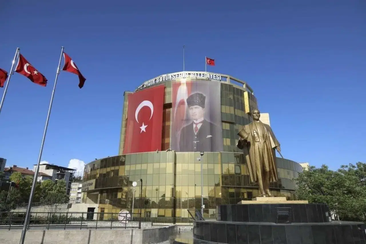 Ege'de memnuniyetin adresi Aydın: Büyükşehirler yarışında ipi göğüsledi