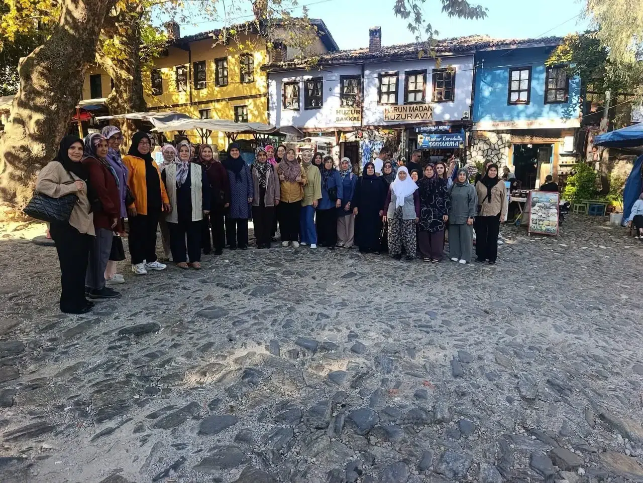 Sarıgöllü kadınlar Bursa’nın tarihi rotasında: Başkan Dutlulu’ya teşekkür mesajı