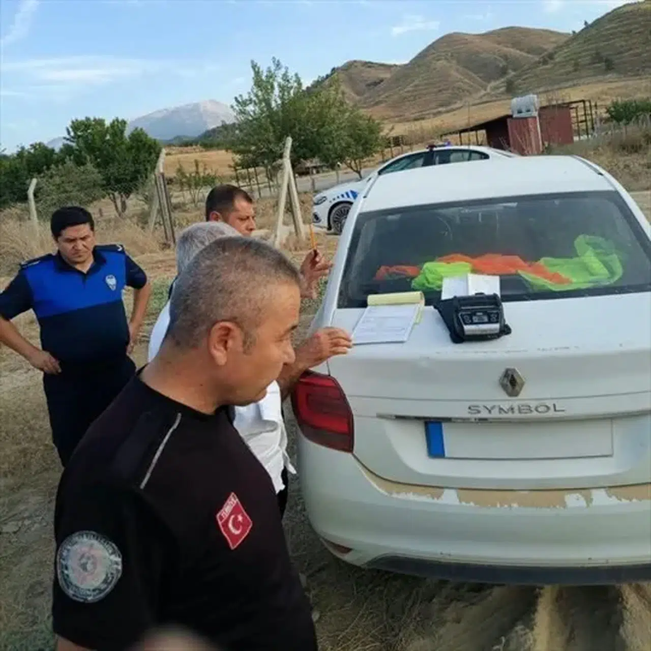 Denizli’de kaçak döküme ağır fatura: Hem ceza yedi hem ehliyetinden oldu