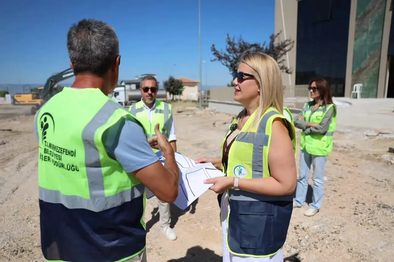 Merkezefendi trafiğine teknolojik dokunuş: Kritik noktada düğüm çözüldü