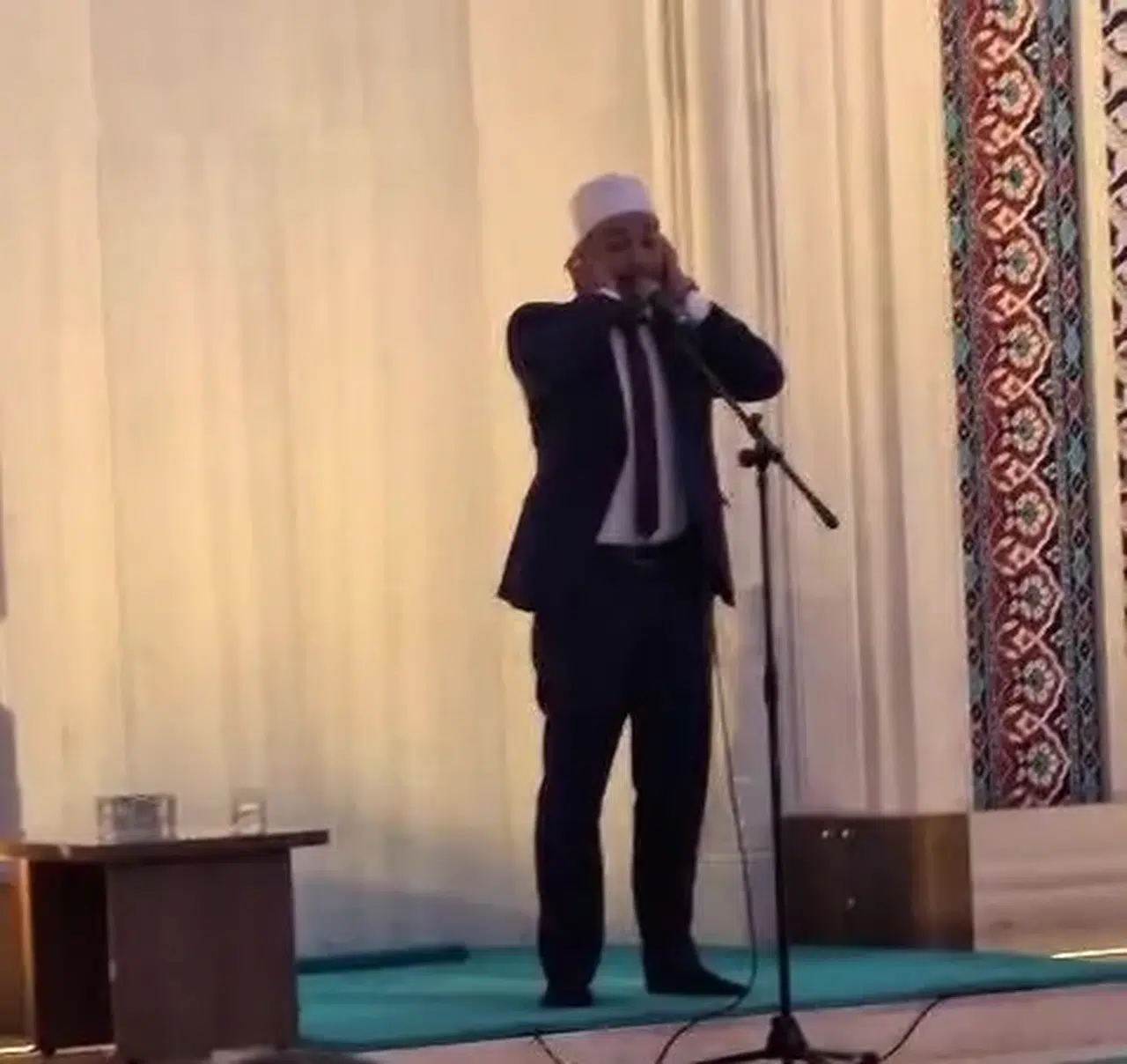 Denizli'nin gururu Çanakkale'den birincilikle döndü: Ezanı en güzel o okudu