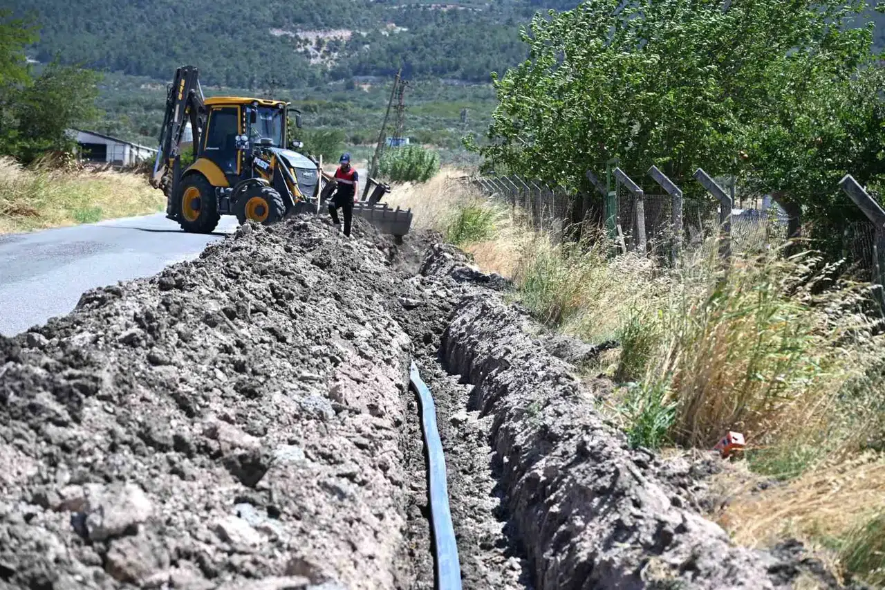 Manisa'da 30 yillik su sancisi bitti: Musluklardan artik kesintisiz akacak