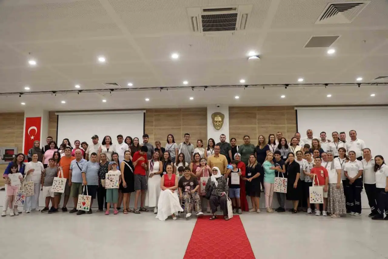 Hayaller Bez Çantalara Dokundu: Muğla’da 120 Kişilik Kapsayıcı Buluşma