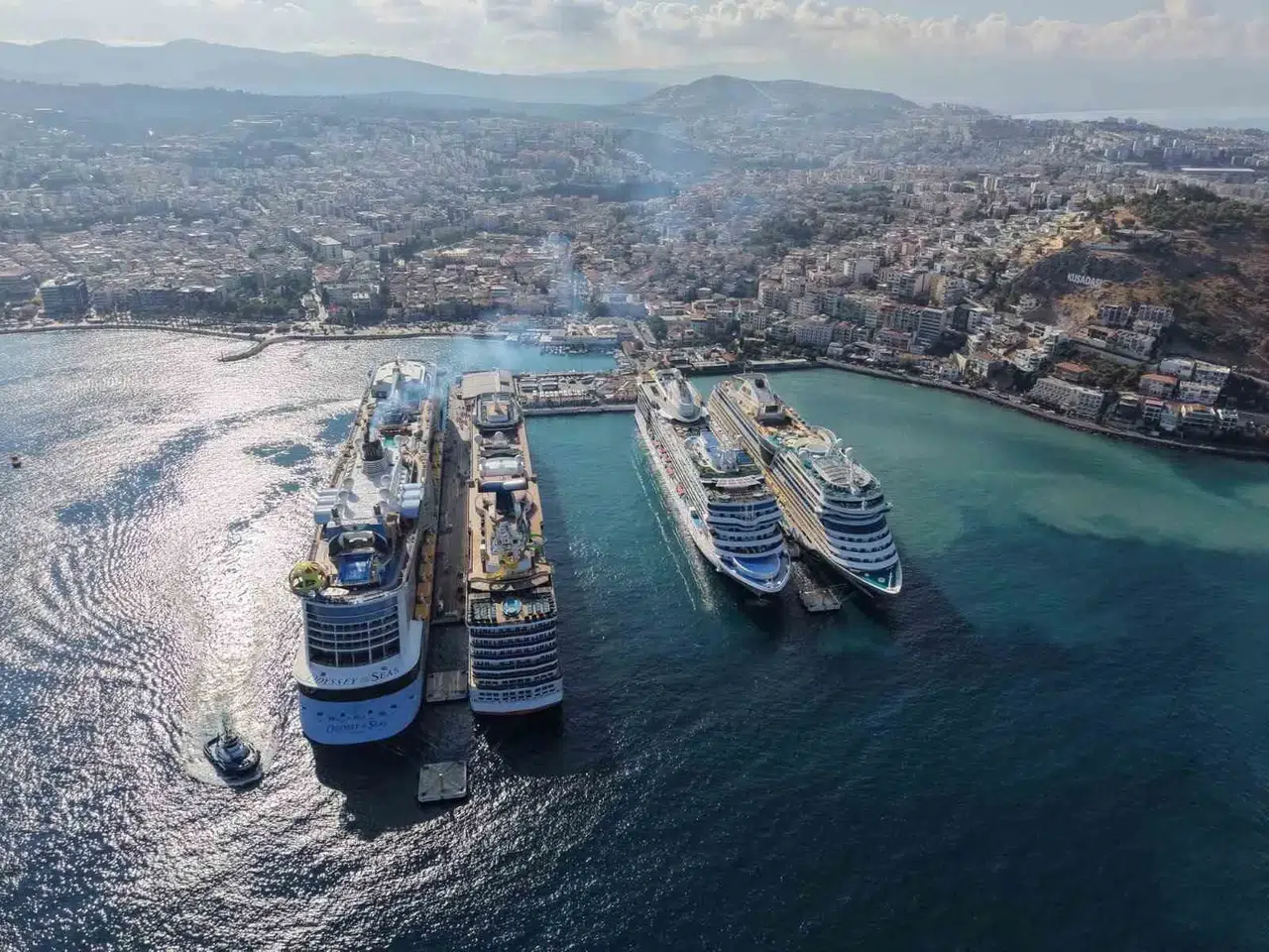 Kuşadası limanında dev hareketlilik: Bir günde 12 bine yakın ziyaretçi