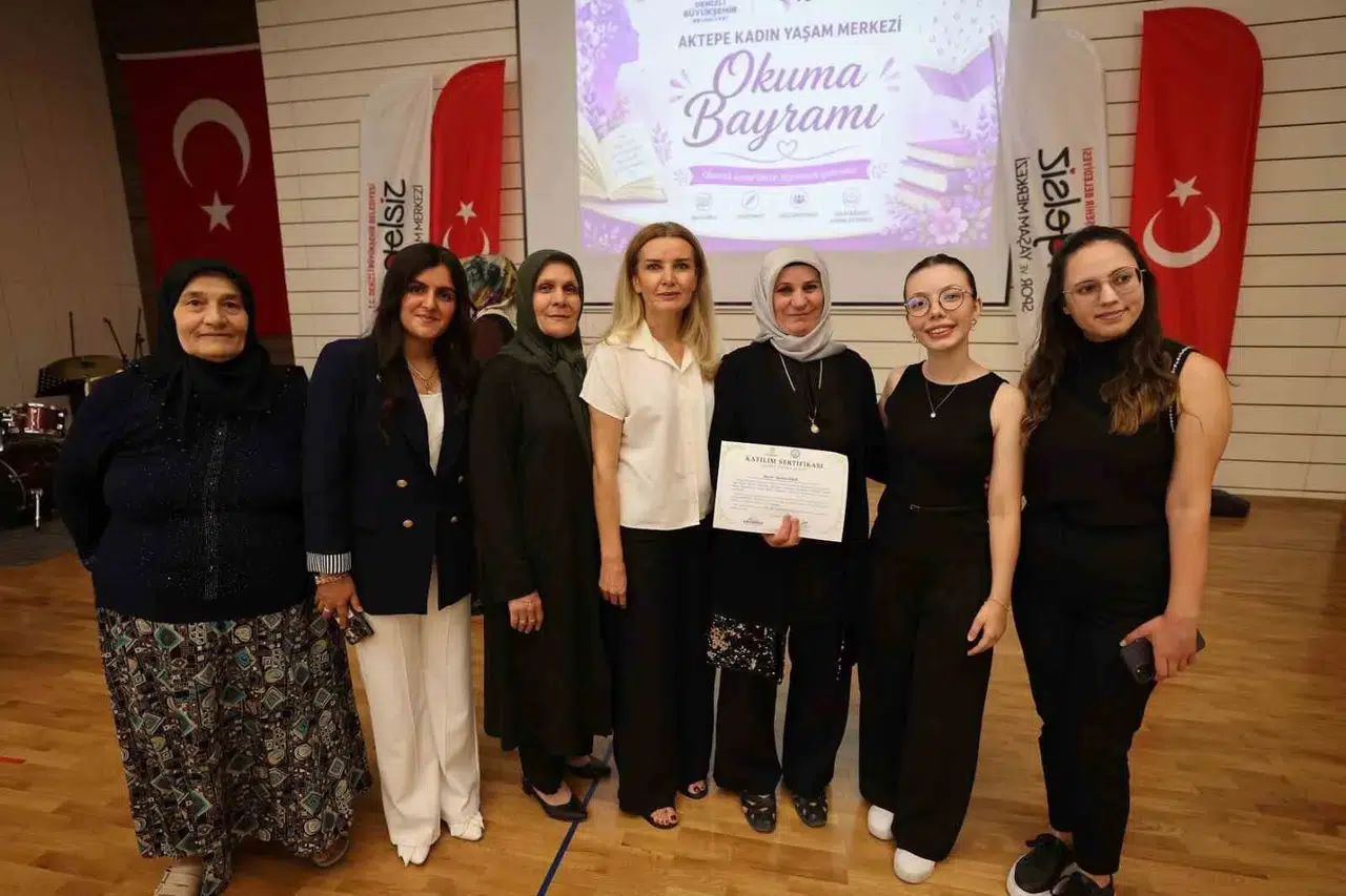 Okuma Bayramı'nda gözyaşları ve gurur: 21 kadın hayatını yeniden yazdı
