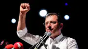 İmamoğlu'ndan sınav öncesi gençlere mesaj: "Yapacak çok işimiz var"