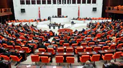 AK Parti'nin teklifi Meclis'i Temmuzda da çalıştıracak