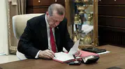 Büyükelçi ve rektör atamaları ile bakanlıklarda görev değişiklikleri gerçekleşti
