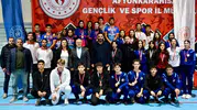 Afyonkarahisar'da curling heyecanı zirvede: Şimşek rüzgarı esti