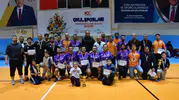 Afyonkarahisar’da futsal heyecanı zirvede bitti: Şampiyonlar kupalarına kavuştu
