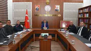Salihli'de tehlike saçan yapılar için düğmeye basıldı: Şehir estetiği yeniden şekilleniyor