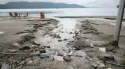 Muğla’da doğa felaketi: Sakin Kent’in gözde sahili kumlarını kaybetti