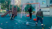 Efeler'de miniklerin oyun keyfi yenilenen parklarla ikiye katlanıyor