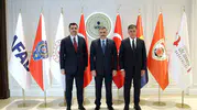 Başkentte İzmir mesaisi: Başkan Tugay’dan kritik bakanlık temasları