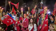 Bodrum’da Cumhuriyet coşkusu zirve yaptı: Fener alayı ve Dedublüman ile unutulmaz gece