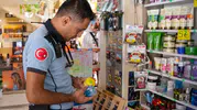 Kuşadası’nda tüketiciyi koruma mesaisi: Fiyat etiketlerine yakın takip