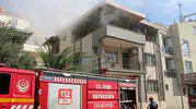 Aydın'da apartman sakinlerini sokağa döken yangın paniği