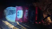 Aydın’da gece yarısı dehşeti: Kum yüklü tır devrildi