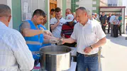 Hisarcık’ta Muharrem bereketi: Camilerde aşure sofrası kuruldu
