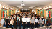 Fabrika mesaisinde aile akademisi: Denizli'de sanayiciden eğitime tam destek
