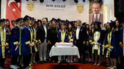 MTK Koleji’nde mezuniyet gururu: Geleceğin mimarları diplomalarını aldı