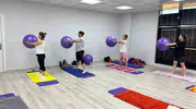 Turgutlu'da spor rüzgarı: Kadınlar zumba ve pilatesle form tutuyor