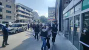 Kuşadası’nda vahşi cinayet: Silahla vurdukları genci dakikalarca darbettiler