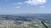 Buldan semalarinda adrenalin dolu anlar: Is adami gokyuzunden kendi is yerine indi