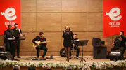 Efeler’de yıldızlar altında müzik ziyafeti: Perşembe akşamlarının yeni adresi belli oldu