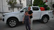 Balkondaki minik hayranın büyük günü: İlaçlama aracına bindi, hayali gerçek oldu