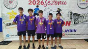 Söke'de badminton rüzgarı: Aydınlı gençler zirveye kuruldu
