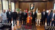 Büyükçekmece’de şampiyonluk gururu: Galatasaray bayrağı göndere çekildi
