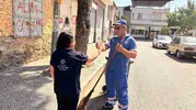 Kavurucu sıcaklar Aydın’da mesaiyi durduramadı: Emekçilere serinleten destek