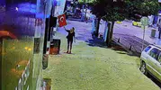 Muğla'da vicdanları sızlatan anlar: Şanlı bayrağımıza alçak saldırı