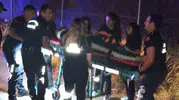 Efeler’de Ticari Araç Devrildi: Sıkışan Sürücüyü İtfaiye Kurtardı