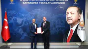 Serinhisar AK Parti’de yeni dönem: Recep Serkan Beydemir görevi devraldı