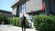 Kuşadası'nda Üç Kuşaktır Süren Sanat Mirası: Selim Killi'nin Galerisi Geleceğe Açılıyor