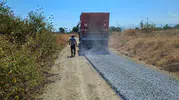 Efeler'de tarım rotalarına modern dokunuş: Üreticinin yolu asfaltla buluştu