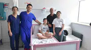 Üniversitenin sağlık seferberliği minik öğrenciye şifa oldu