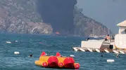 Fethiye açıklarında kabus dolu dakikalar: 115 kişi alevlerden kaçmak için kendini sulara bıraktı