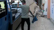 Manisa'da kaldırımlar yayalara geri verildi: İşgalciler tek tek toplandı