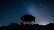 Yanık Ülke'de gökyüzü şöleni: Perseid meteorları lav akıntılarıyla buluştu