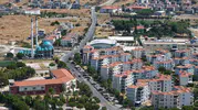 Bergama’da ulaşım konforu zirveye taşınıyor: Okul çevreleri ve kırsal yollar yenilendi