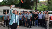 Marmaris'in gizli kahramanlarına Başkan Ünlü'den tatlı sürpriz
