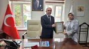 Bir ömürlük emeğini hayra adadı: Emekli müftü yardımcısından örnek davranış