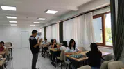 Hamleler zekayla birleşti: Muğla’nın minik satranç ustaları kürsüye çıktı