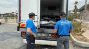 Mavi sulardan kaçak sevkiyata polis engeli: 3 tonluk orkinos yakalandı